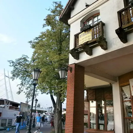 Apartment Z Widokiem Na Jezioro *